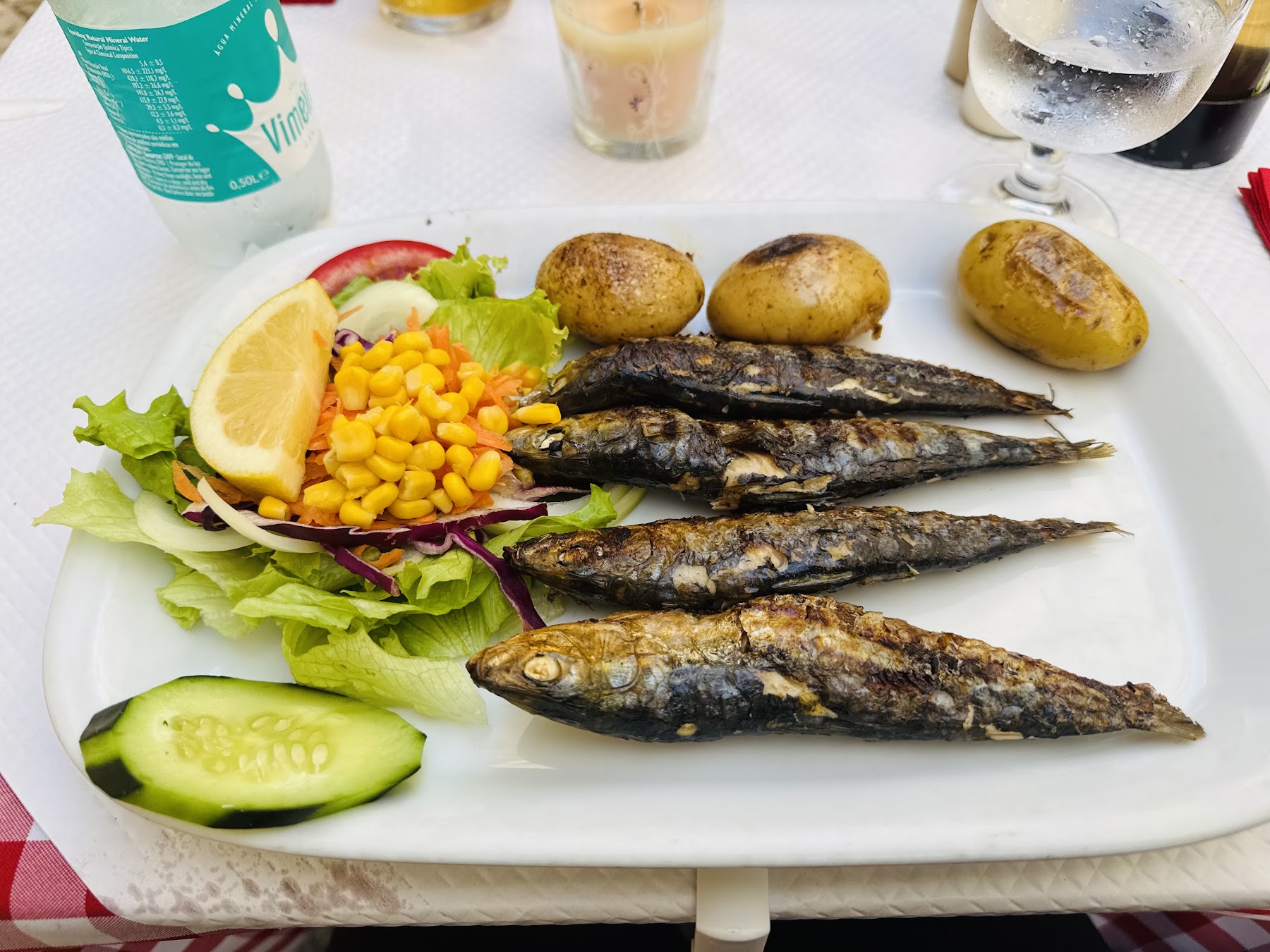 grilled sardines with salad
